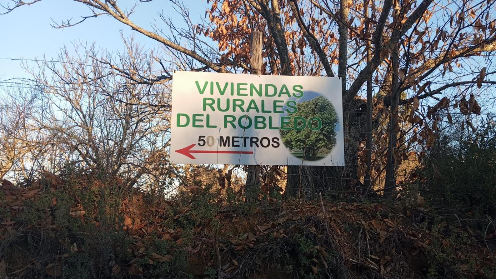 Viviendas Rurales Del Robledo Castano de Robledo Exteriör bild